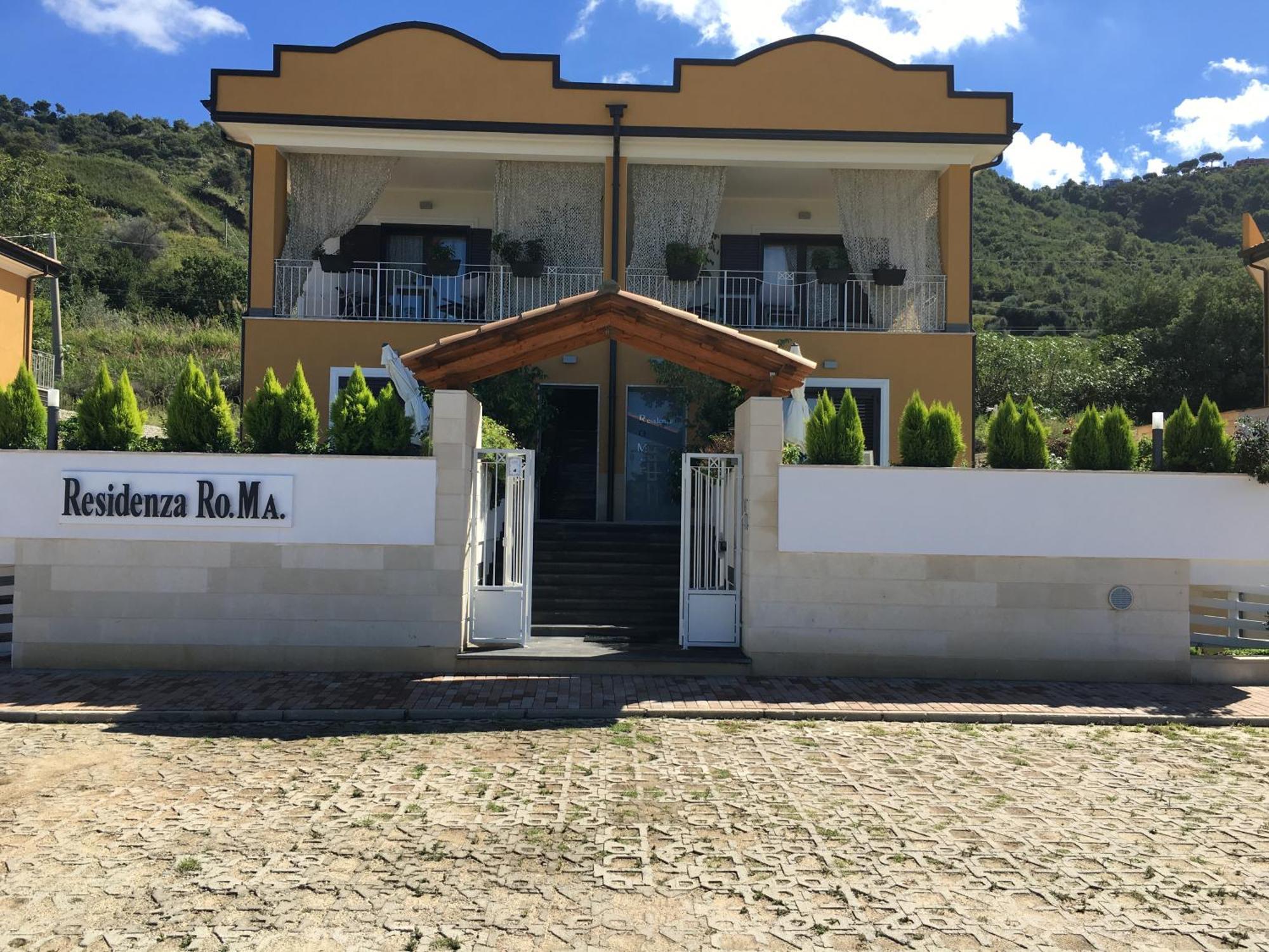 Residenza Roma Bed & Breakfast Tropea Exterior photo